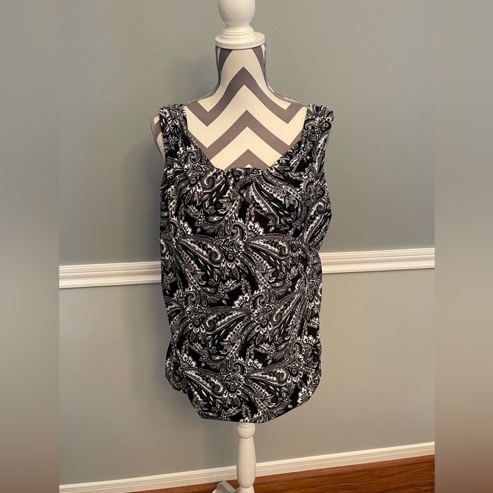 Lands End Swimsuit Top with Build in Bra  - Size: 22W
